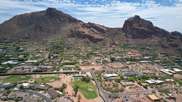 5525 E LINCOLN Drive 105, Paradise Valley, AZ 85253