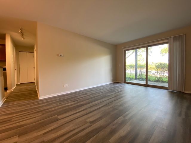 1300 McDowell Road 102, Naperville, IL 60563