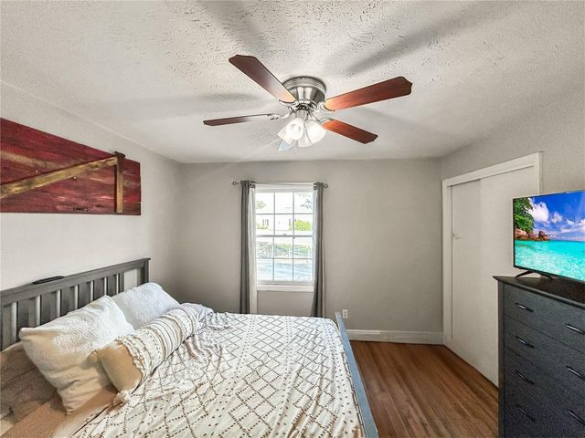 13706 ORANGE SUNSET DRIVE 13706, Tampa, FL 33618