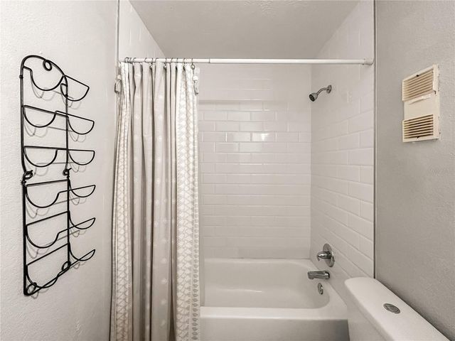 13706 ORANGE SUNSET DRIVE 13706, Tampa, FL 33618