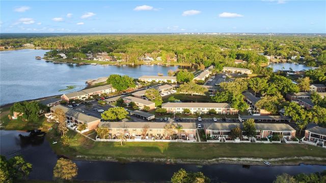 13706 ORANGE SUNSET DRIVE 13706, Tampa, FL 33618