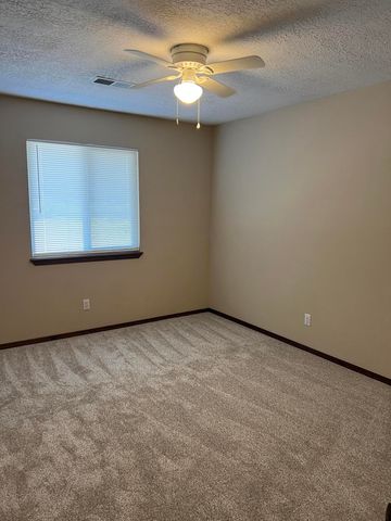 1541 36th Circle SE, Rio Rancho, NM 87124