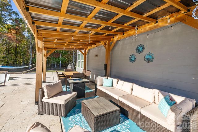 1512 Trevino Way, Waxhaw, NC 28173