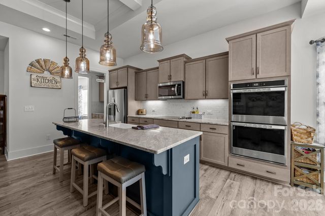 1512 Trevino Way, Waxhaw, NC 28173