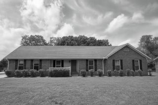 2519 Regency Park Dr, Murfreesboro, TN 37129