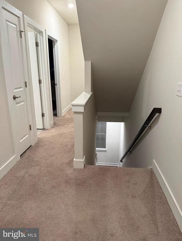 145 GROWDEN LDG, Bensalem, PA 19020