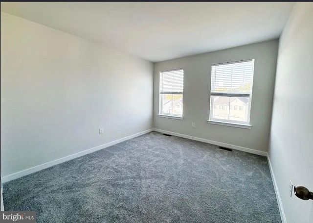 145 GROWDEN LDG, Bensalem, PA 19020
