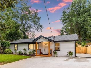 2715 Ellen Way, Decatur, GA 30032