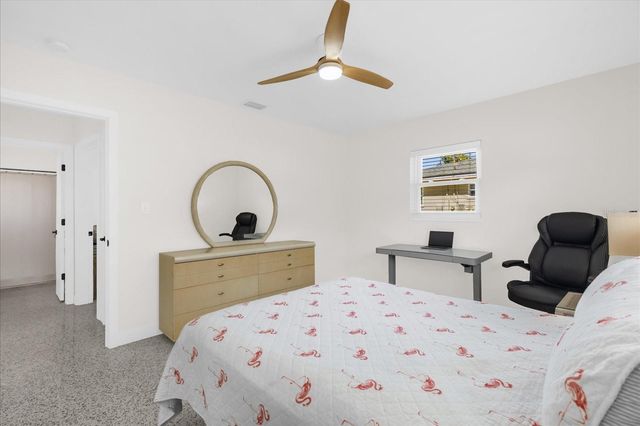 12366 137TH STREET N, Largo, FL 33774