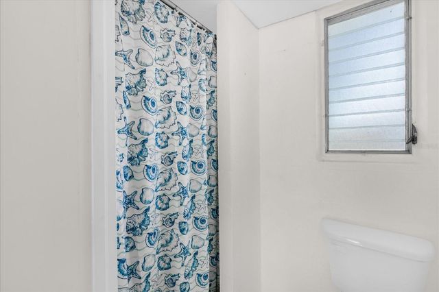 12366 137TH STREET N, Largo, FL 33774