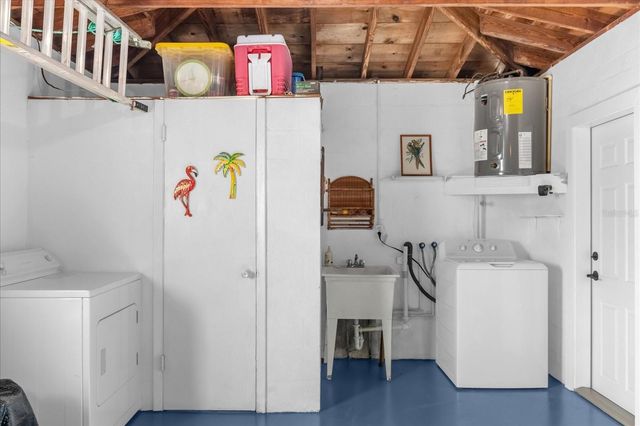 12366 137TH STREET N, Largo, FL 33774