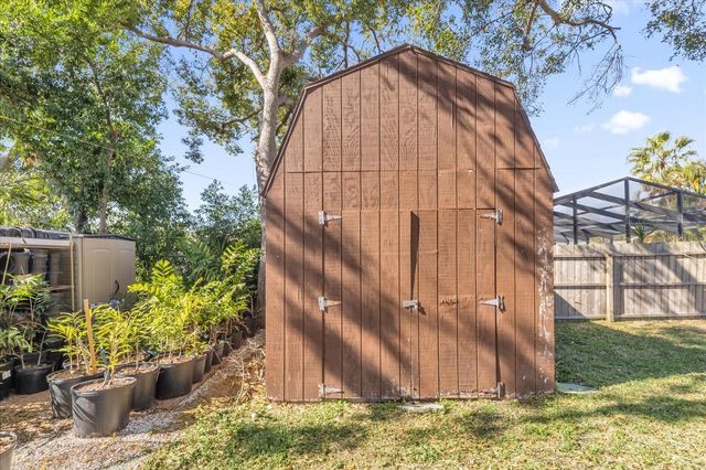 12366 137TH STREET N, Largo, FL 33774