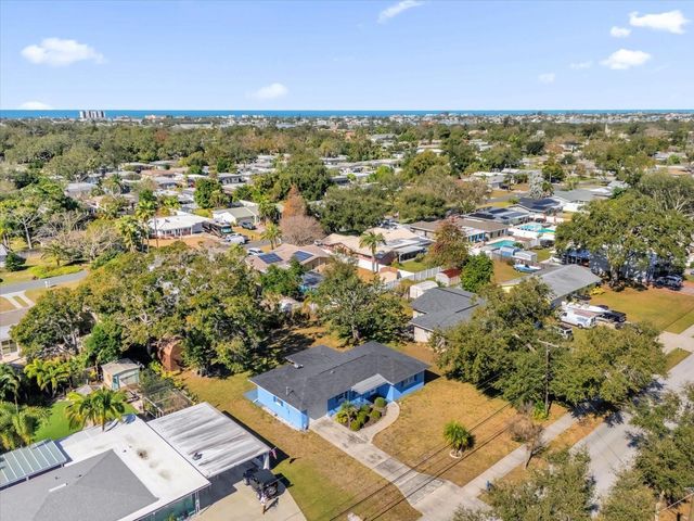 12366 137TH STREET N, Largo, FL 33774