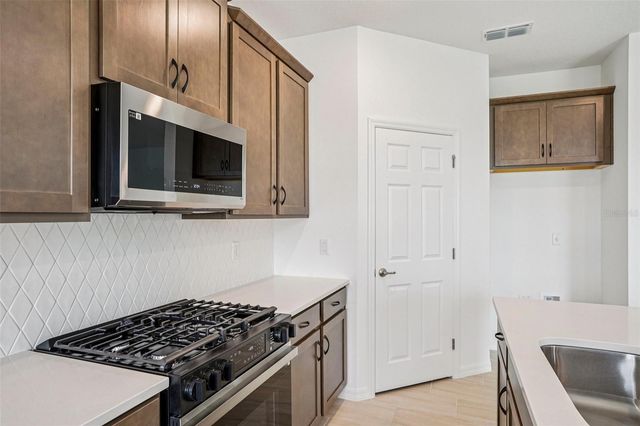 4499 LAUREL SITE LOOP, Apopka, FL 32712