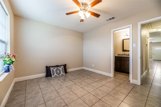 7323 S Colonial Drive, Forest Hill, TX 76140