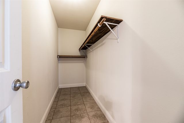 7323 S Colonial Drive, Forest Hill, TX 76140