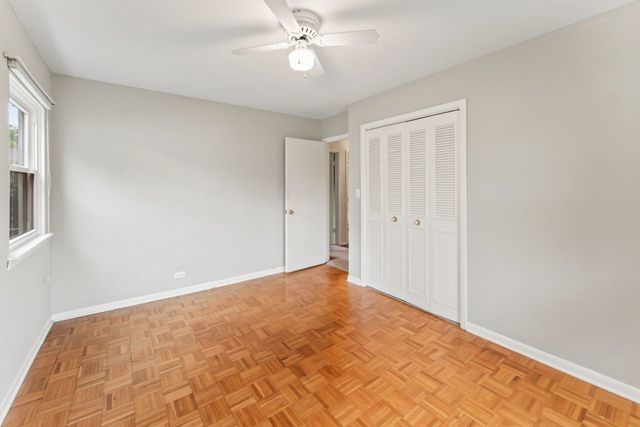 57 Kenilworth Avenue, Elk Grove Village, IL 60007