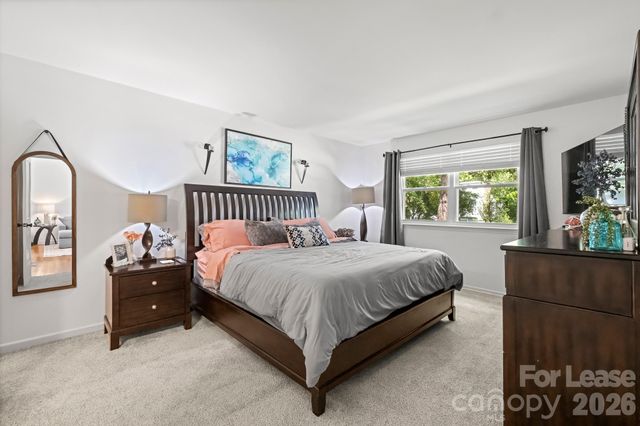 8211 Park Vista Circle, Charlotte, NC 28226