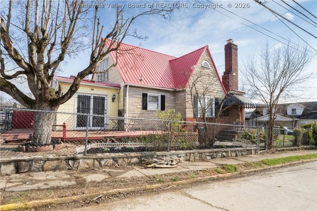 800 Temple Street, Charleston, WV 25387