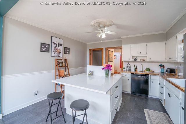 800 Temple Street, Charleston, WV 25387