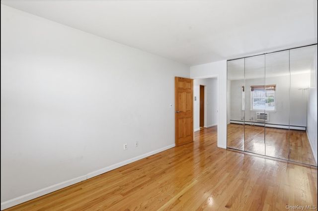 20617 Lori Drive 1166, Bayside, NY 11360