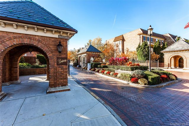 20617 Lori Drive 1166, Bayside, NY 11360