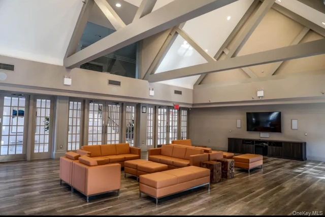 20617 Lori Drive 1166, Bayside, NY 11360