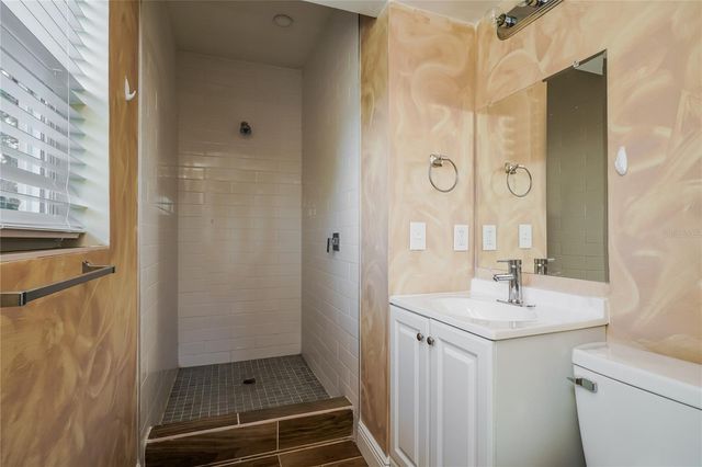 107 QUINTARD AVENUE, Orlando, FL 32811