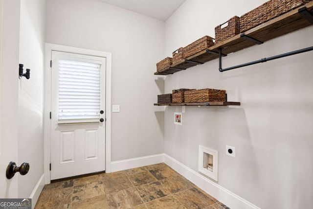 4213 Demere Road, Marietta, GA 30064