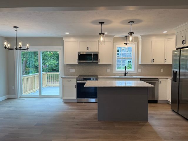 240 Spring St, West Bridgewater, MA 02379