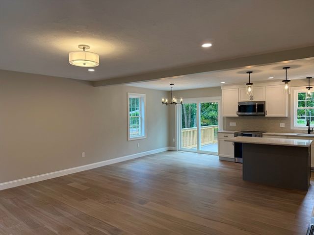240 Spring St, West Bridgewater, MA 02379