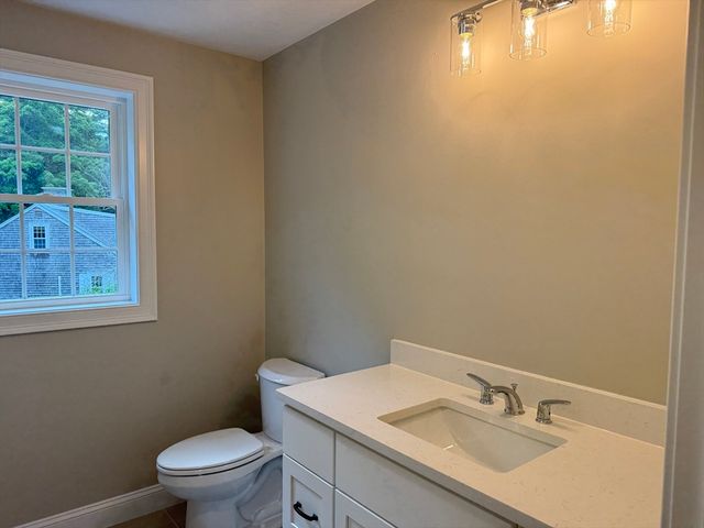 240 Spring St, West Bridgewater, MA 02379