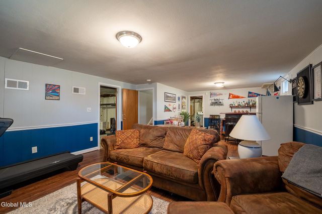52 Hawthorne Avenue, Albany, NY 12203