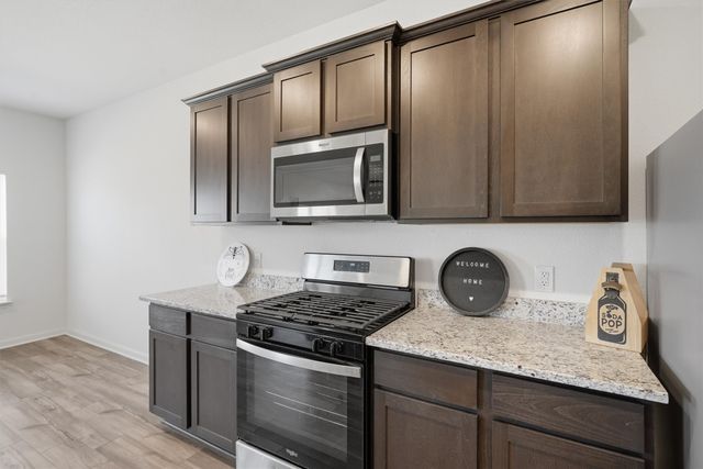 13522 Granite Park Road, Ponder, TX 76259