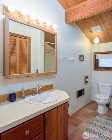 239 Shoreland Drive, Lopez Island, WA 98261