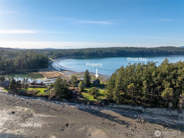239 Shoreland Drive, Lopez Island, WA 98261
