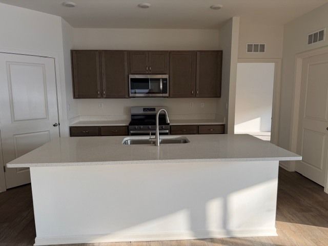 6321 Aspen Lane, Wonder Lake, IL 60097