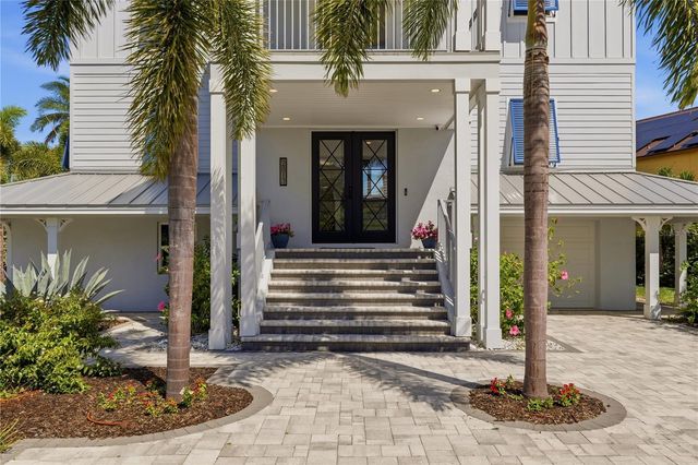2813 KIPPS COLONY DRIVE S, Gulfport, FL 33707