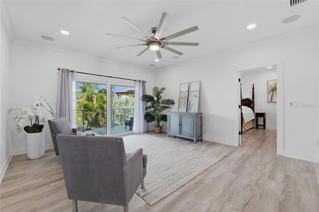 2813 KIPPS COLONY DRIVE S, Gulfport, FL 33707
