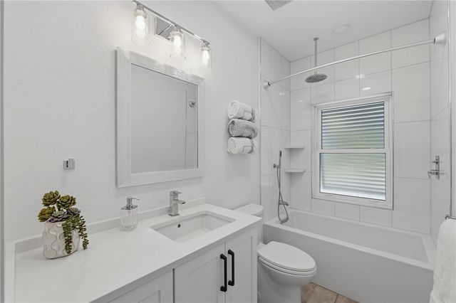 2813 KIPPS COLONY DRIVE S, Gulfport, FL 33707