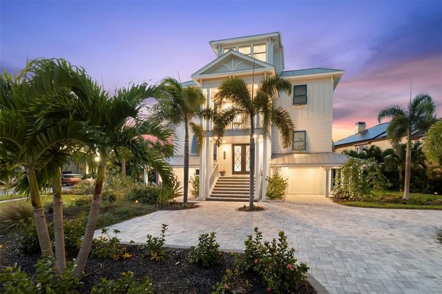2813 KIPPS COLONY DRIVE S, Gulfport, FL 33707