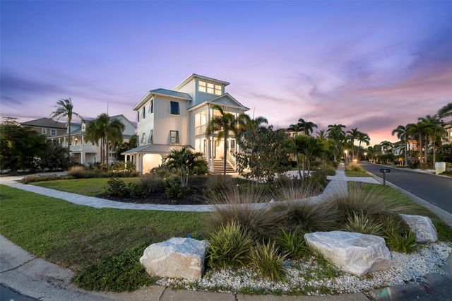 2813 KIPPS COLONY DRIVE S, Gulfport, FL 33707