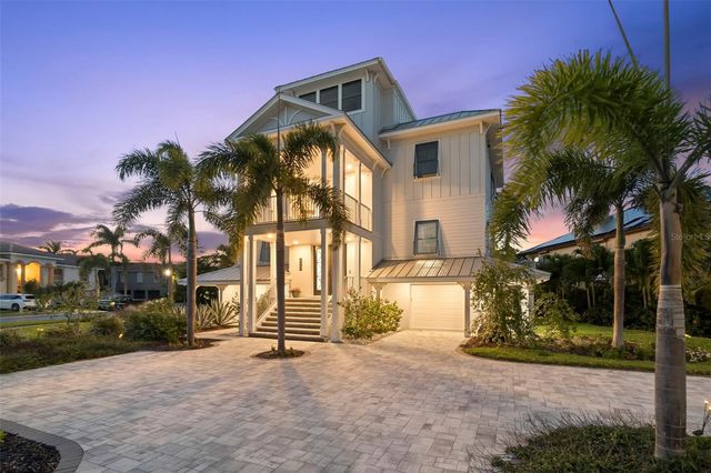 2813 KIPPS COLONY DRIVE S, Gulfport, FL 33707