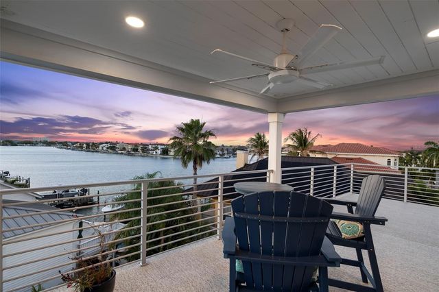 2813 KIPPS COLONY DRIVE S, Gulfport, FL 33707