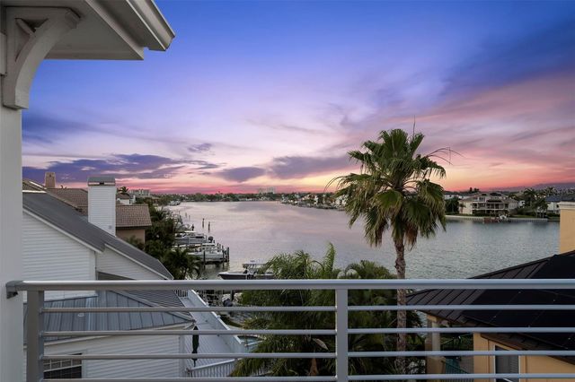 2813 KIPPS COLONY DRIVE S, Gulfport, FL 33707