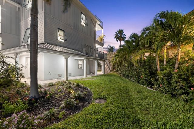 2813 KIPPS COLONY DRIVE S, Gulfport, FL 33707