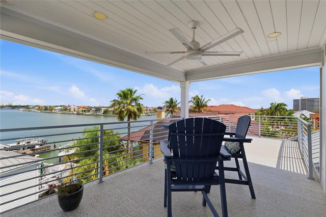 2813 KIPPS COLONY DRIVE S, Gulfport, FL 33707