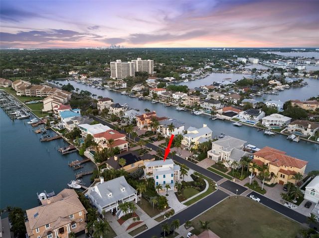 2813 KIPPS COLONY DRIVE S, Gulfport, FL 33707