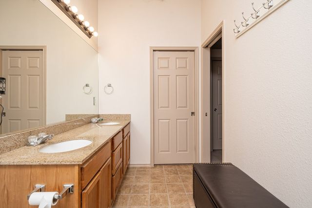 2314 D N Sailing Way, Kerrville, TX 78028