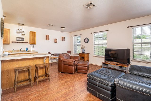 2314 D N Sailing Way, Kerrville, TX 78028
